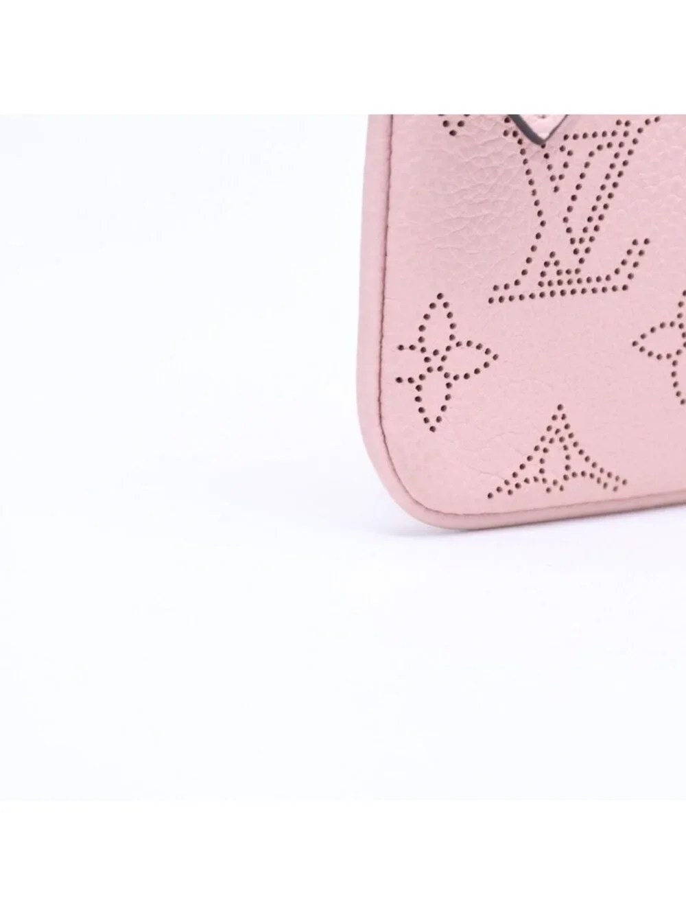 Louis Vuitton Pochette Cles Coin Purse Monogram Mahina Salmon Pink